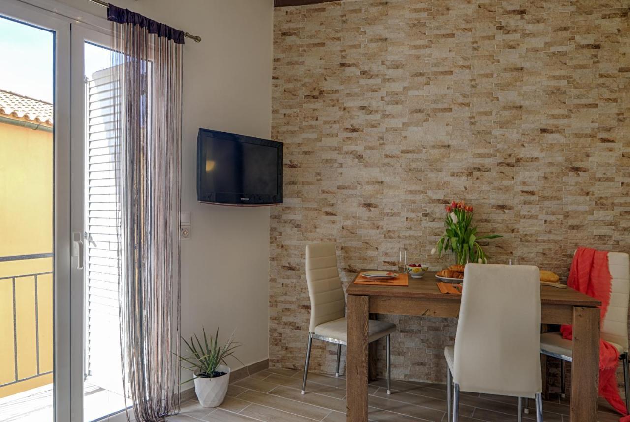 Renas Cosy Apartment Corfu (city) Exterior foto